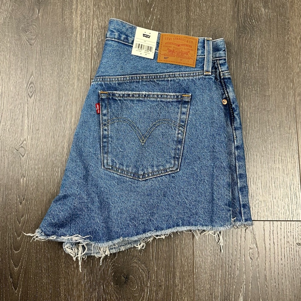 Levi’s 501 High Rise Shorts Sz 34